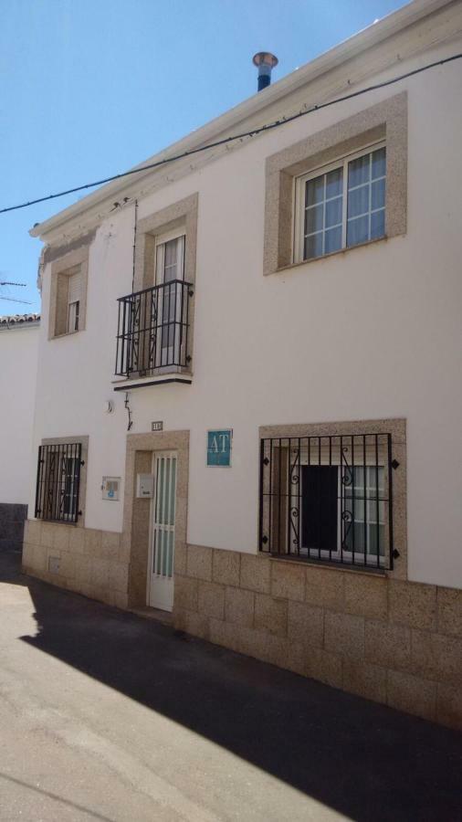 Maison d'hôtes Suenos De Monfrague à Torrejón el Rubio Extérieur photo